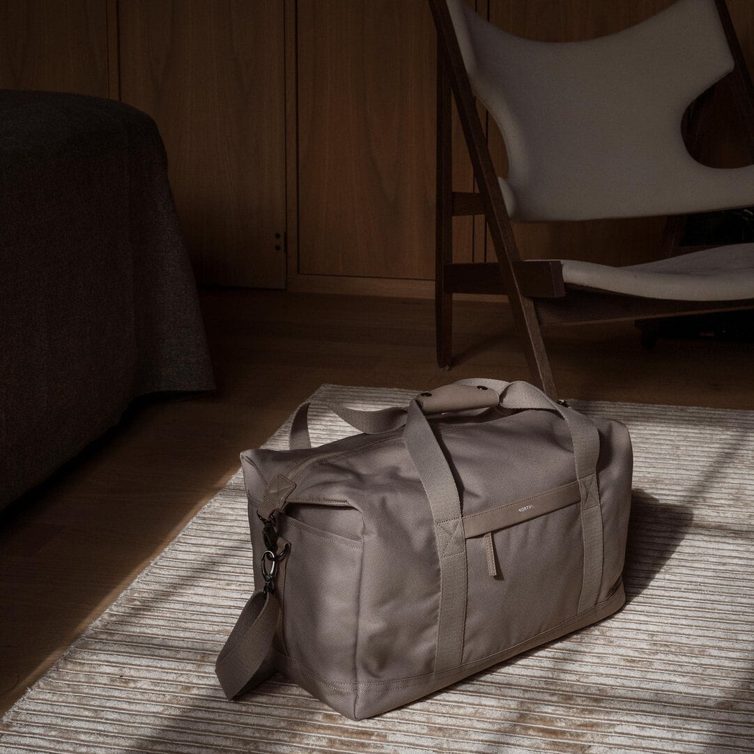 Large Weekender | Sand White | Sustainable & Stylish